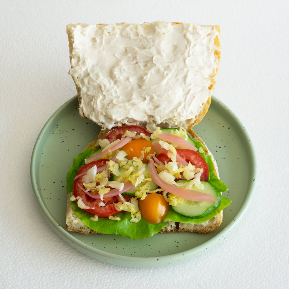 Sandwich phô mai kem chay - Bánh mì men tự nhiên nguyên cám trắng