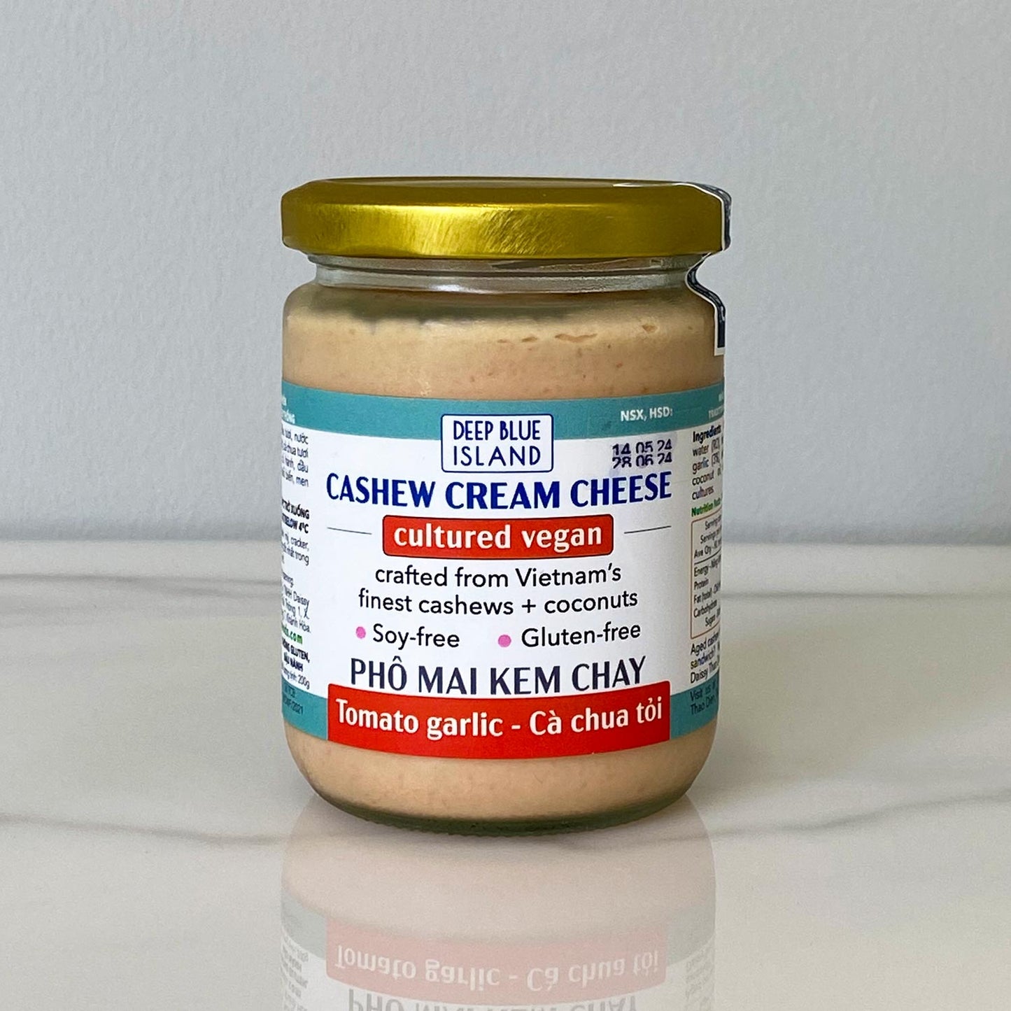 Cashew Cream Cheese - Tomato Garlic